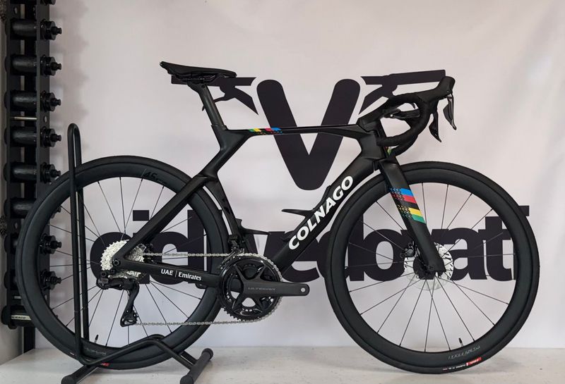 Colnago Y1Rs Shimano Ultegra Di2 2026 2026 Road & Gravel d'occasion