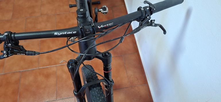 Použité Ghost LECTOR FS ADVANCED 2025 2025 Mountainbike — obrázek 5 z 10
