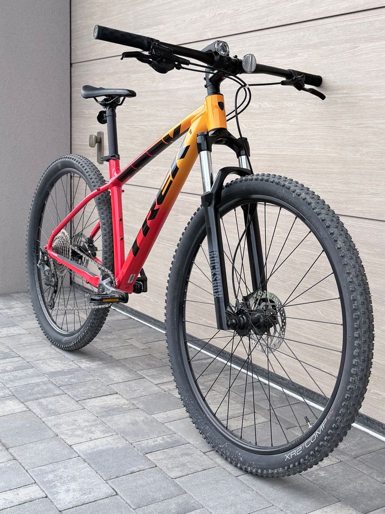 Używany Trek Marlin 7 2022 2022 Mountainbike — zdjęcie 3 z 5
