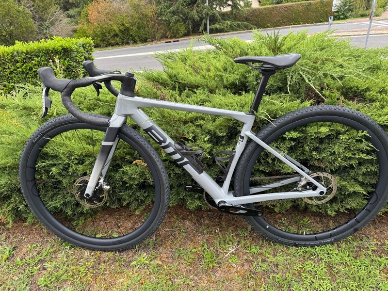 Tweedehands BMC Kaius SRAM Red eTap AXS 2025 Road & Gravel