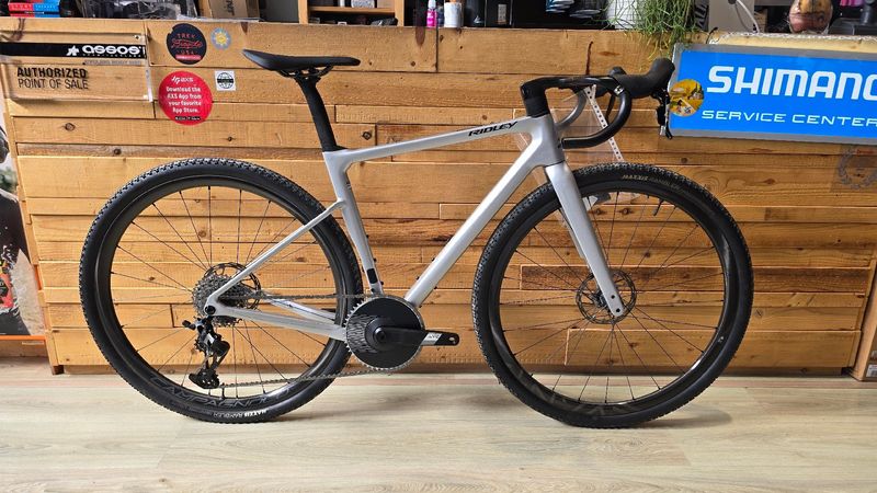 Ridley Grifn RS Gravel - Sram Red XPLR 1x13 2026 2026 Road & Gravel d'occasion
