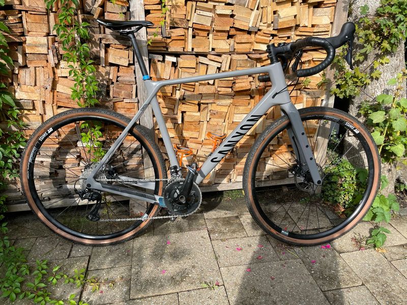 Canyon Grizl CF SL 7 2021 2021 Road & Gravel usato