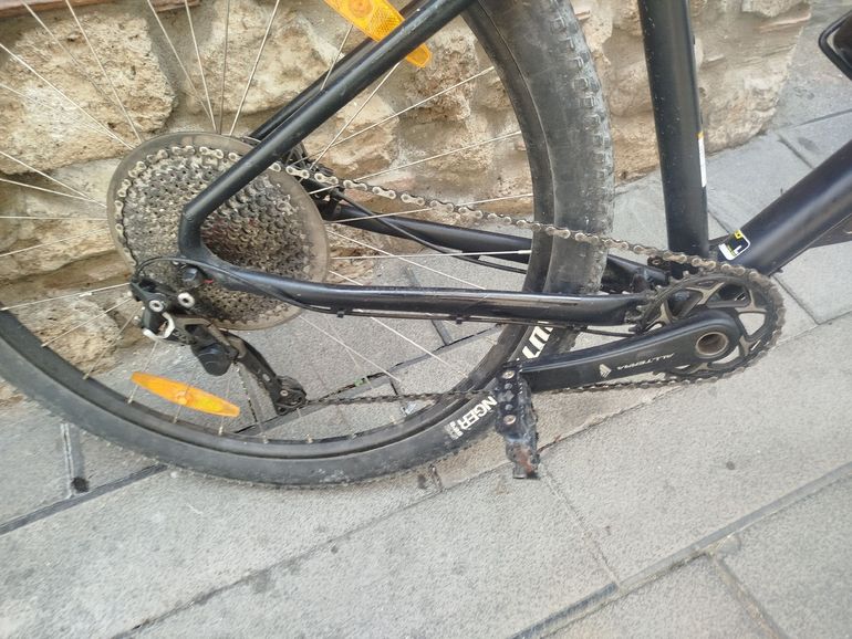 Použité gt Advanced Gt Avalanche 2020 Mountainbike — obrázek 3 z 8