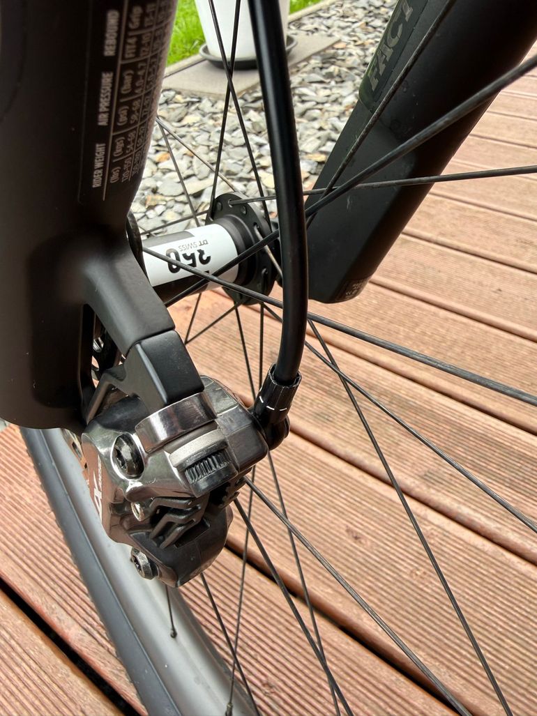 Orbea Oiz Shimano Deore XT 2023 Mountainbike usato, Grigio chiaro — immagine 9 di 17