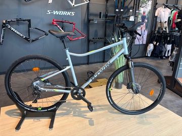 Używany B’TWIN Riverside 900 2022 Urban — zdjęcie 1 z 4