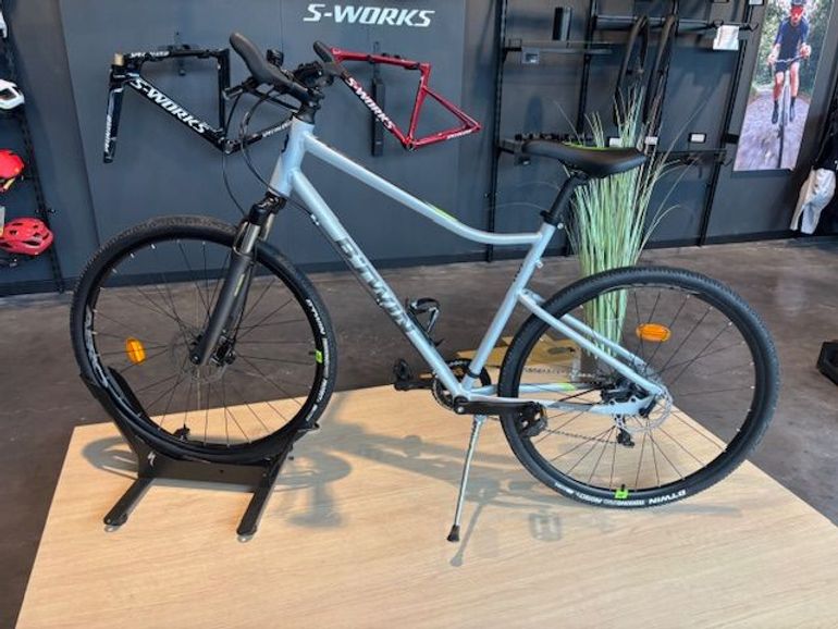 Używany B’TWIN Riverside 900 2022 Urban — zdjęcie 2 z 4