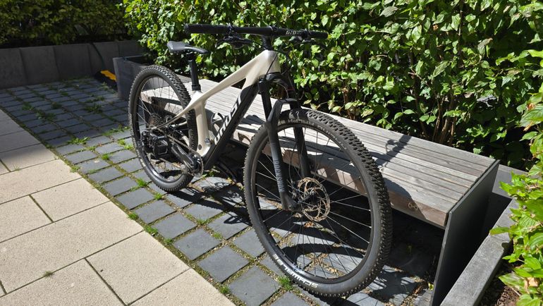 Used Ghost Lector SF 2023 2023 Mountainbike, White, 29 — image 5 of 5