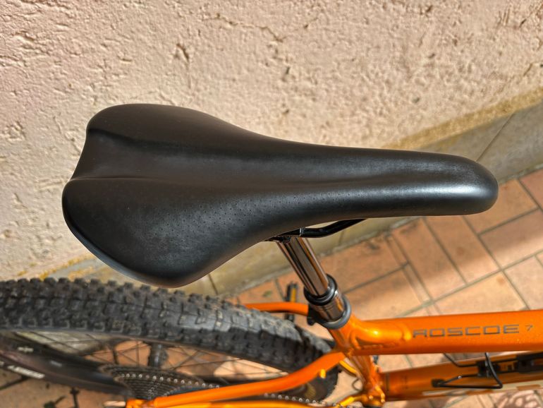 Used Trek Roscoe 7 2021 2021 Mountainbike, Orange, 27.5 — image 5 of 7