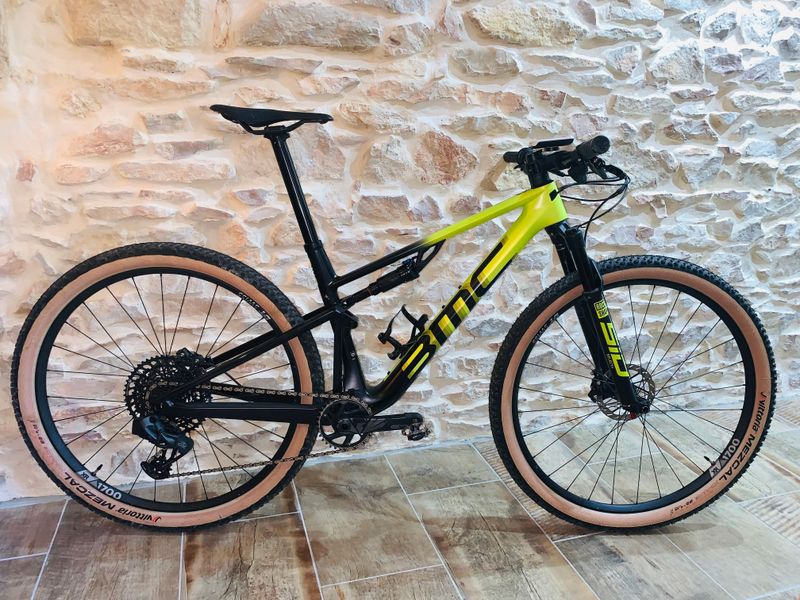 Used BMC Fourstroke AMP LT ONE 2024 2024 MTB