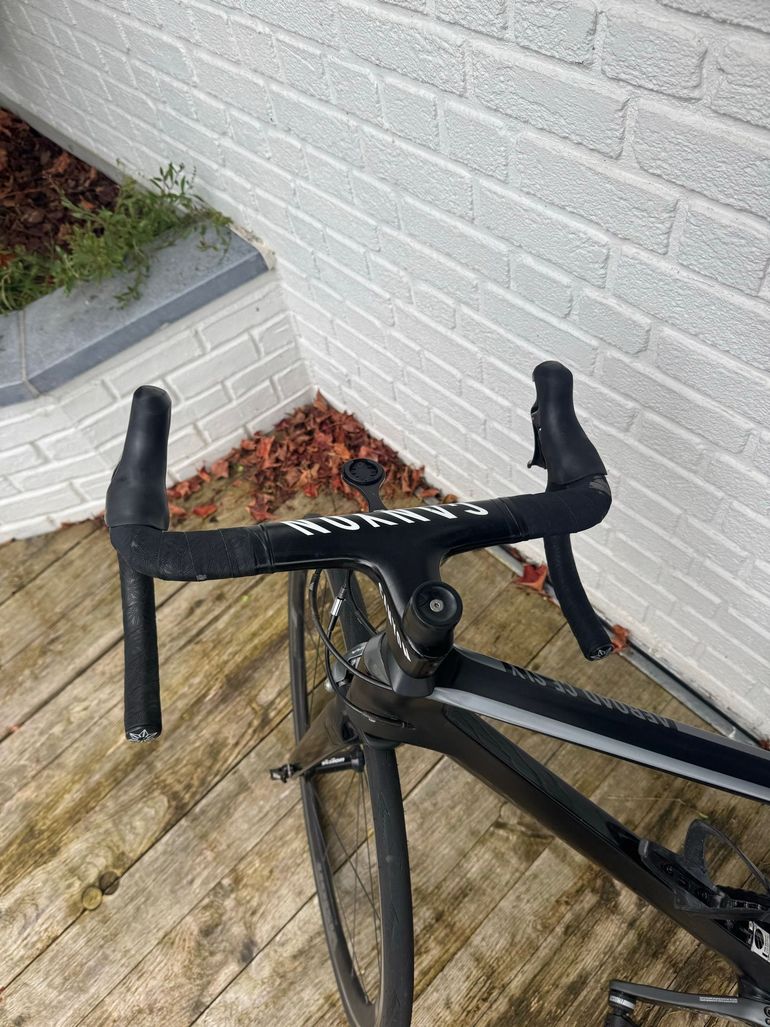 Käytetty Canyon Aeroad CF SL 8.0 2019 2019 Road & Gravel — kuva 6 / 8