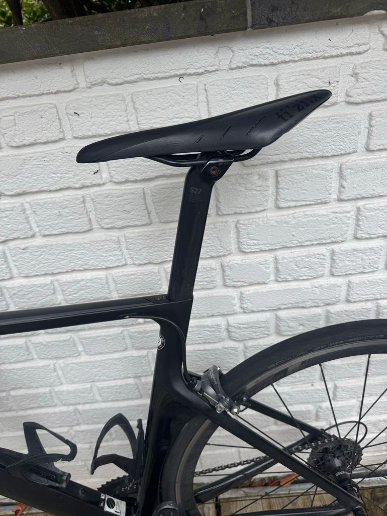 Käytetty Canyon Aeroad CF SL 8.0 2019 2019 Road & Gravel — kuva 7 / 8