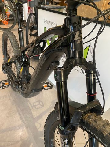 Lapierre Overvolt AM 7.7 2024 2024 Mountainbike de segunda mano, Negro — imagen 3 de 6