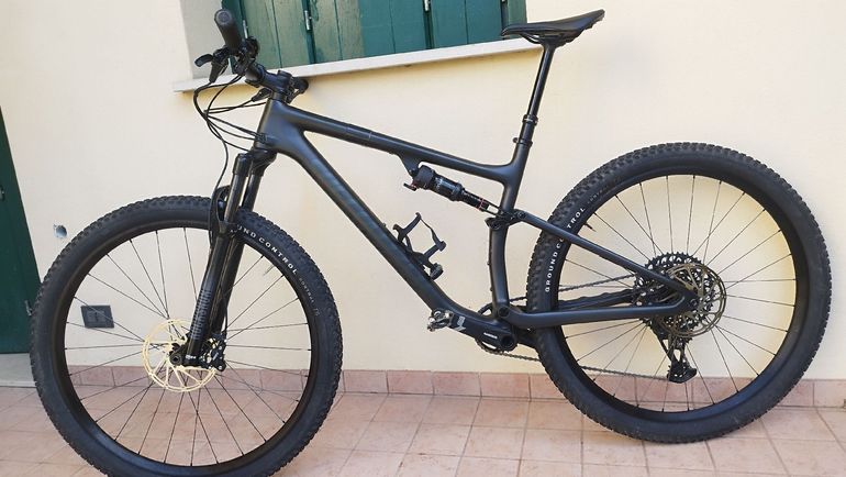 Specialized Epic Comp 2022 2022 Mountainbike d'occasion — image 8 sur 12