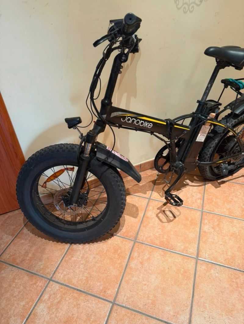 Použité Janobike Custom Urban & Touring