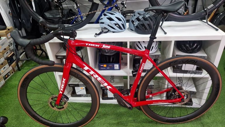 Trek Emonda SLR 7 Disc 2020 — Price & Specs | 2BX