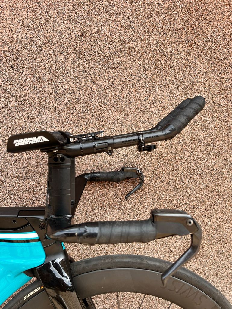 Used BMC Timemachine 01 DISC ONE 2022 2022 Road & Gravel, Blue — image 6 of 13