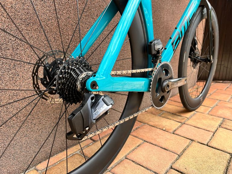 Used BMC Timemachine 01 DISC ONE 2022 2022 Road & Gravel, Blue — image 3 of 13