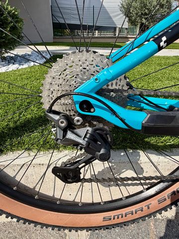 CUBE Reaction hybrid Shimano Deore XT 2023 Mountainbike d'occasion — image 7 sur 10