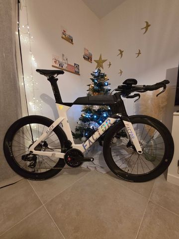Factor SLiCK - SRAM Force w/ Power Meter 2026 2026 Road & Gravel usato, Bianco — immagine 1 di 3