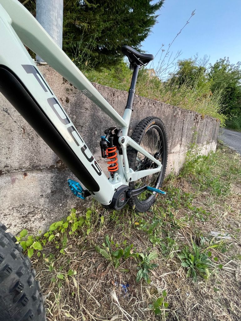 Używany Focus JAM² 6.9 NINE 2021 2021 Mountainbike — zdjęcie 3 z 10