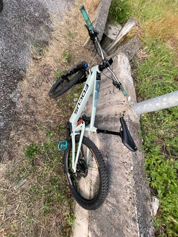 Używany Focus JAM² 6.9 NINE 2021 2021 Mountainbike — zdjęcie 4 z 10