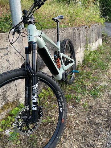 Używany Focus JAM² 6.9 NINE 2021 2021 Mountainbike — zdjęcie 2 z 10