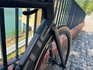 Gebrauchtes Focus IZALCO MAX 9.7 2022 2022 Road & Gravel, Schwarz — Bild 5 von 6