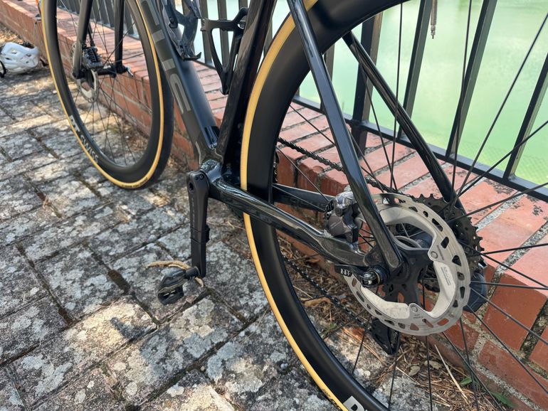 Gebrauchtes Focus IZALCO MAX 9.7 2022 2022 Road & Gravel, Schwarz — Bild 3 von 6
