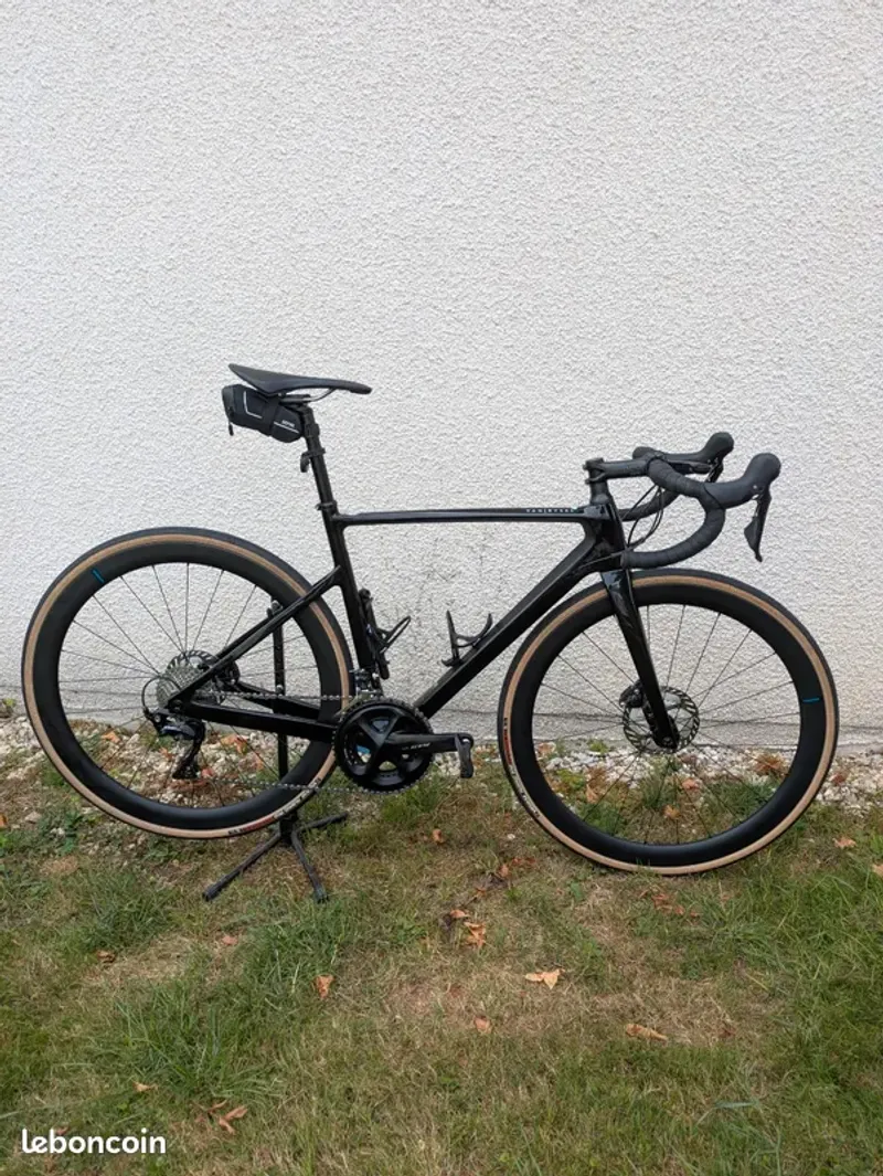 Used Van Rysel EDR CF 2024 Road & Gravel