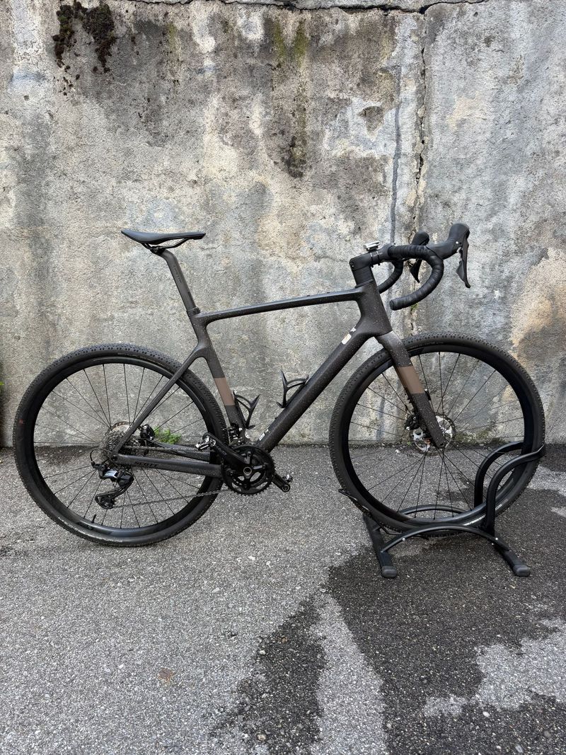 Used Scott Addict Gravel 40 2024 2024 Road & Gravel