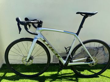 Brugt Trek Émonda SL 5 2023 2023 Road & Gravel — billede 1 af 10