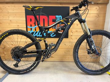 Used Lapierre 527 2020 Mountainbike, Black — image 1 of 3