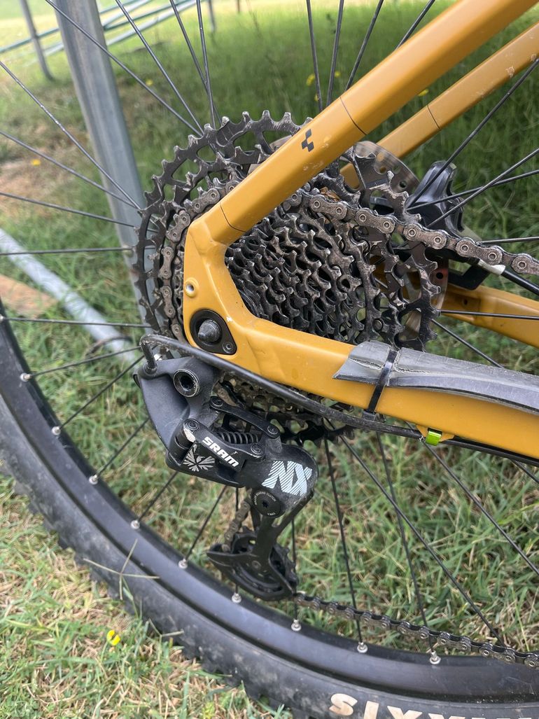 Käytetty CUBE REACTION TM 2023 2023 Mountainbike — kuva 2 / 6