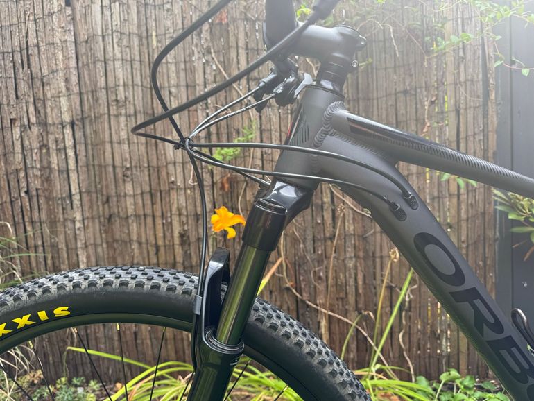 Used Orbea Alma SRAM NX Eagle 2019 Mountainbike, Light Gray — image 2 of 11