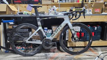Used Scott Foil RC 30 2024 Frameset 2024 Road & Gravel, Light Gray — image 4 of 10