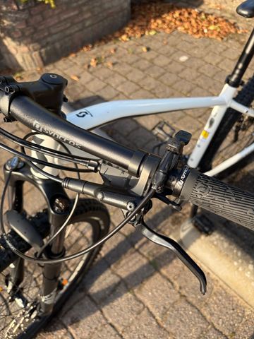 Gebrauchtes Scott Aspect 930 2023 2023 Mountainbike, Weiß, 29 — Bild 7 von 15