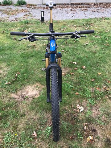 Used Lapierre XRM 8.9 2023 2023 Mountainbike, Blue — image 2 of 24