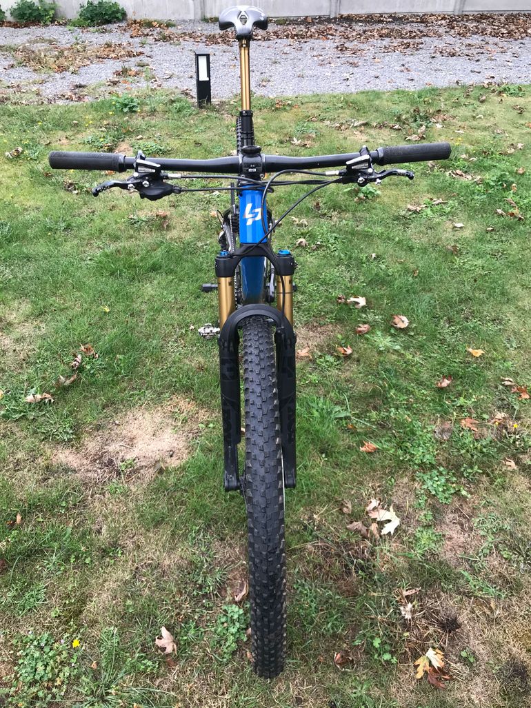 Used Lapierre XRM 8.9 2023 2023 Mountainbike, Blue — image 2 of 24
