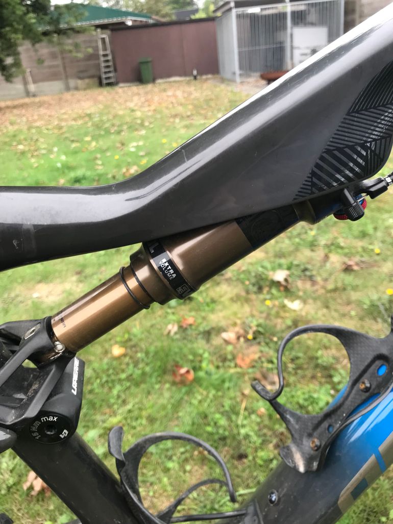Used Lapierre XRM 8.9 2023 2023 Mountainbike, Blue — image 11 of 24