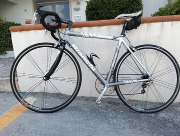 Bianchi Custom Campagnolo Veloce 2005 Road & Gravel d'occasion — image 2 sur 5
