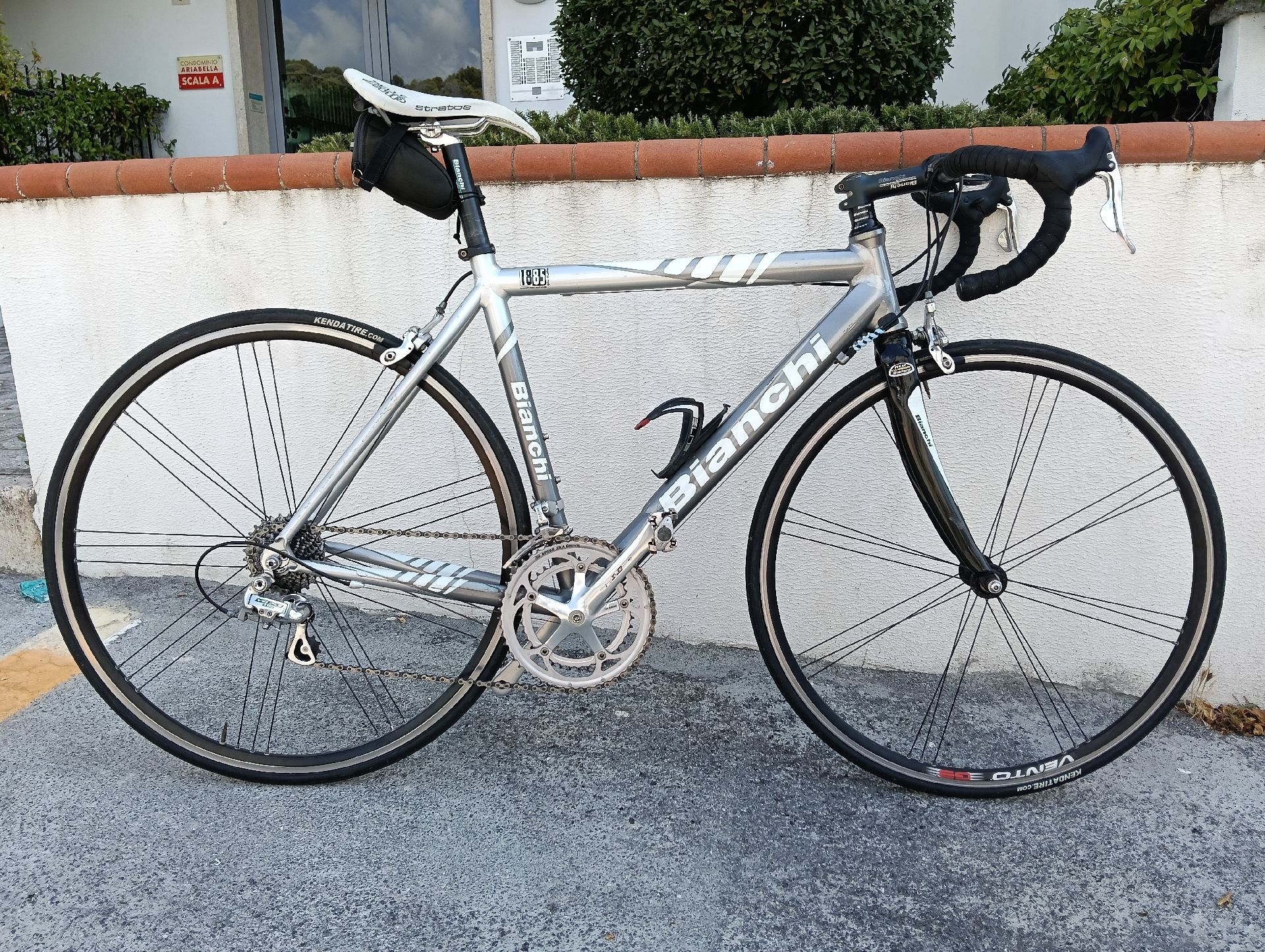 Bianchi ロードバイク Campagnolo Veloce Used Bianchi Custom Campagnolo Veloce – € 460 | buycycle