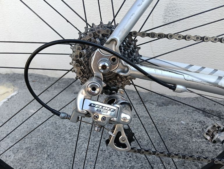Bianchi Custom Campagnolo Veloce 2005 Road & Gravel d'occasion — image 3 sur 5
