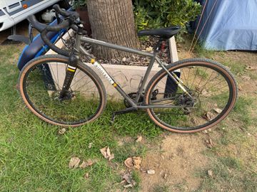 Used Ridgeback Custom Shimano Sora 2018 Road & Gravel, Light Gray — image 2 of 5