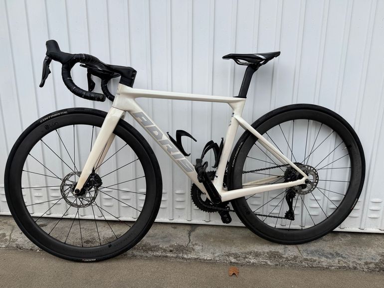 Used Adris Performance Shimano Ultegra Di2 2023 Road & Gravel, White — image 1 of 9