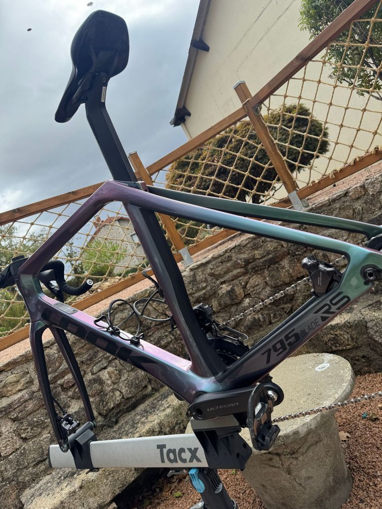 Gebrauchtes Look 795 Shimano Ultegra Di2 2024 Road & Gravel, Violett — Bild 3 von 7