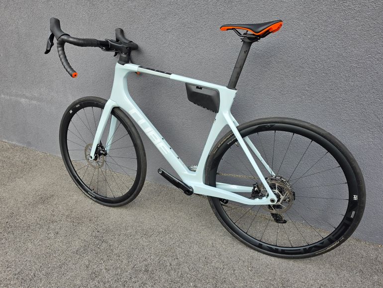 Used CUBE AGREE C:62, PRO 2024 2024 Road & Gravel, White — image 7 of 7