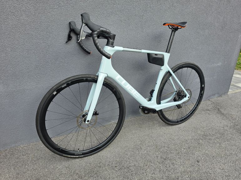 Used CUBE AGREE C:62, PRO 2024 2024 Road & Gravel, White — image 6 of 7