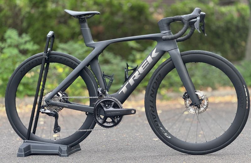 Použité Trek Madone SLR 7 Gen 7 2024 2024 Road & Gravel