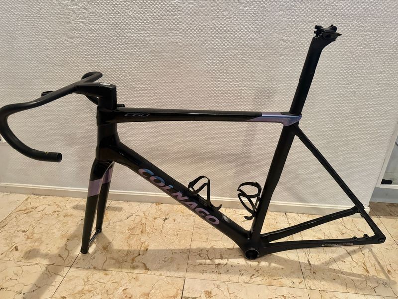 Colnago C68 Disc Dura-Ace Di2 Bike 2024 Frameset 2024 Road & Gravel de segunda mano