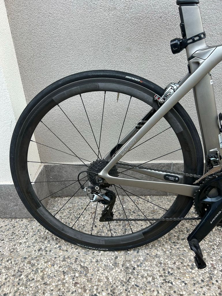 Použité Trek Madone 9.5 2017 2017 Road & Gravel — obrázek 8 z 12